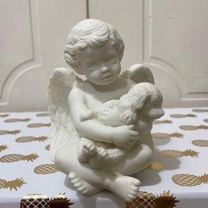 IVORY CERAMIC ANGEL W/ PUPPY